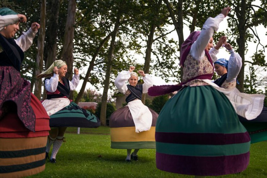 Best Places to See Traditional Scottish Dances