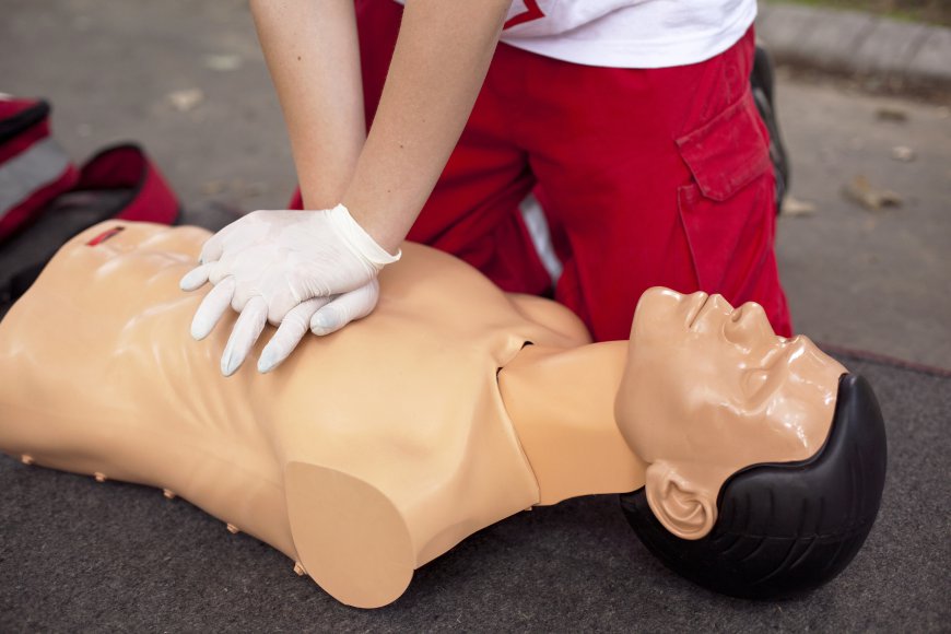 A Comprehensive Guide to CPR Certification Classes in Denver, CO