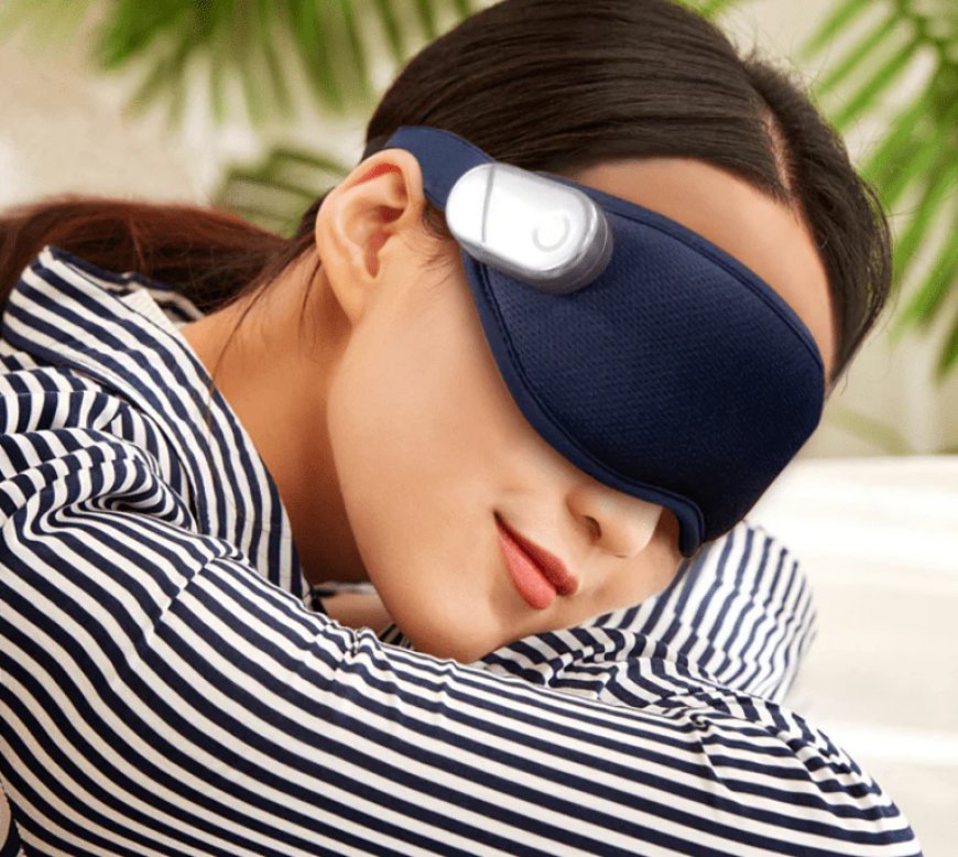 Revitalize Your Eyes with a Warm Massager