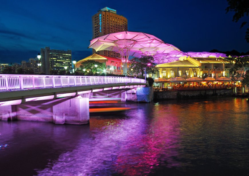 A Complete Guide to the Singapore River Cruise: Exploring the Heart of the Lion City