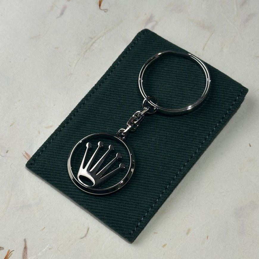 Discover the Perfect Keychain to Complement Your Elegant Style