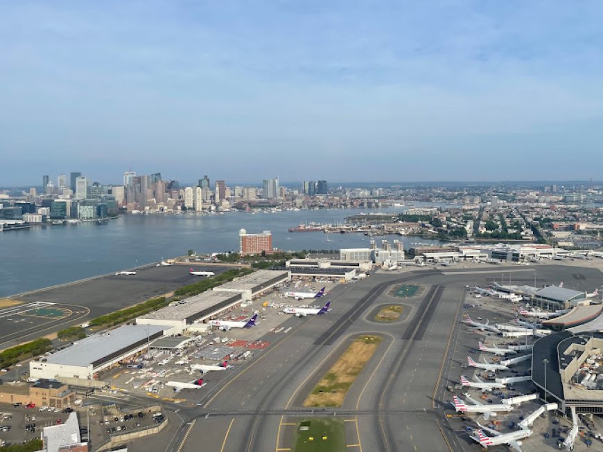 Exploring the Amenities of Spirit Airlines Boston Logan Terminal