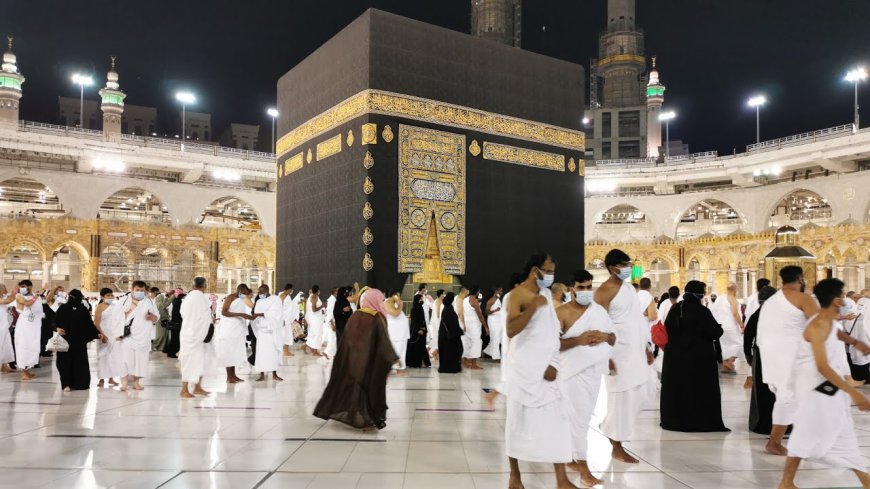 How to plan a Solo Female Umrah Trip with Confidence