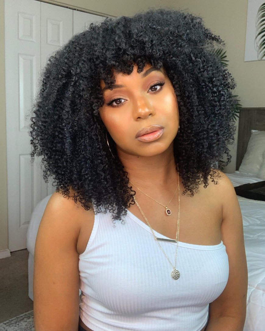 Short Hair Wigs: Elevate Your Curly Hairstyles This Season