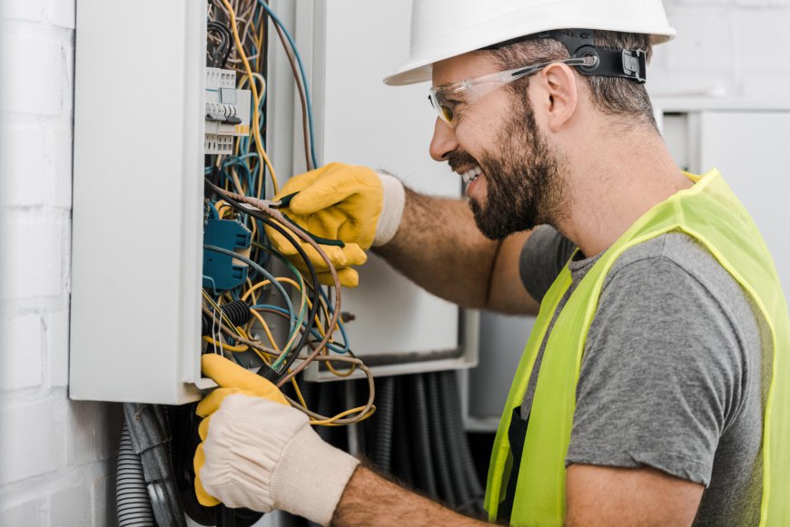 The Ultimate Guide to Hiring the Best Electrician