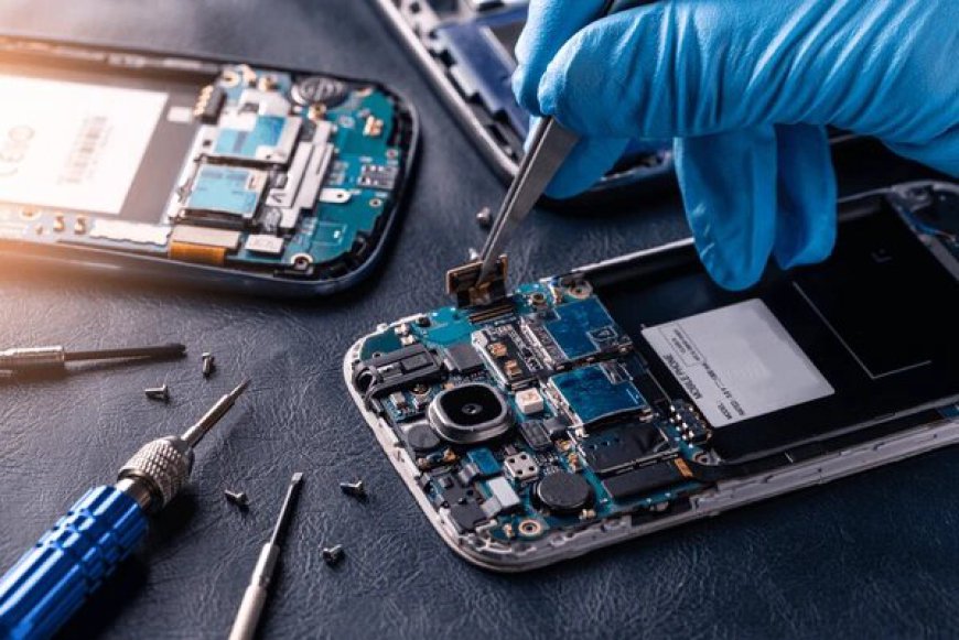 iPhone Repair Toronto: Trusted Solutions for iPhones, MacBooks, and More