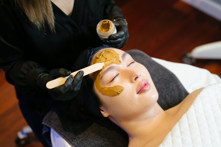 Chemical Peel: Achieving a Youthful Glow and Radiant Complexion