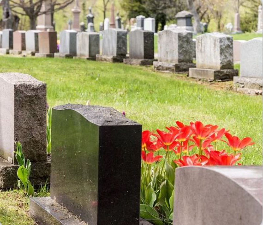 Uncover 7 Unique Headstones: Beautiful Designs to Remember