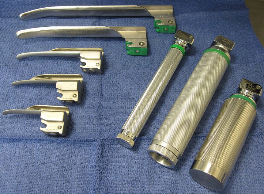 Understanding Miller Laryngoscope Blades Key Features & Uses