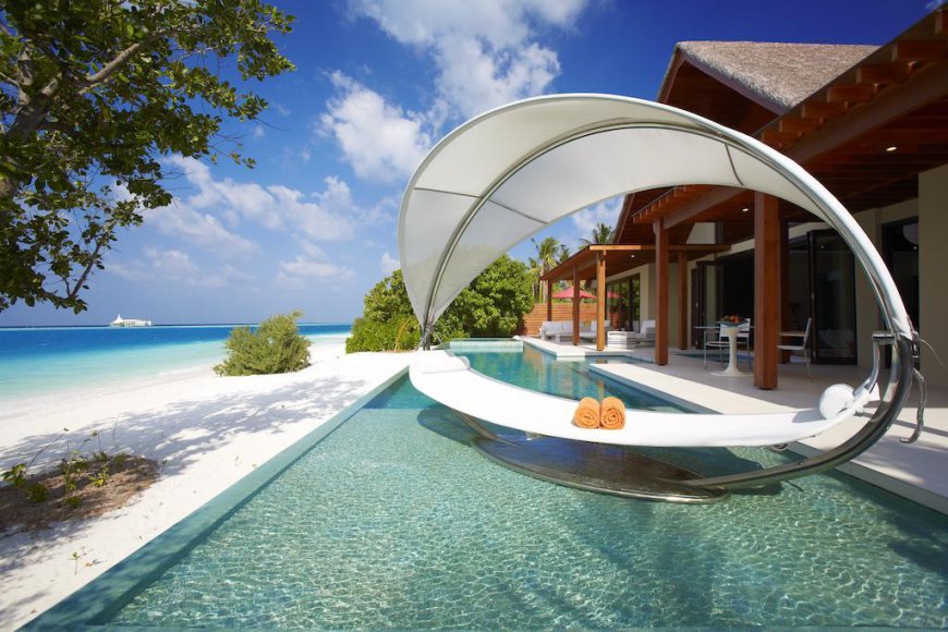 From Atolls to Overwater Bungalows: Experiencing the Maldives in Style