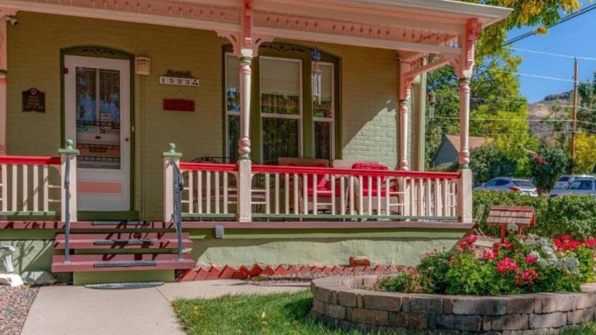 Why Choose A Bed & Breakfast Over Even The Best Hotel in Golden, CO