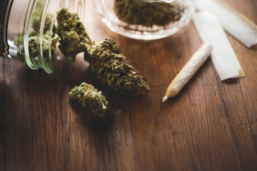 The Complete Guide to Buy Weed Online Safely in Canada