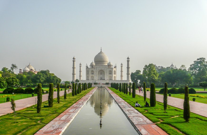 Plan Your Dream Holiday with These Splendid Agra Tour Packages