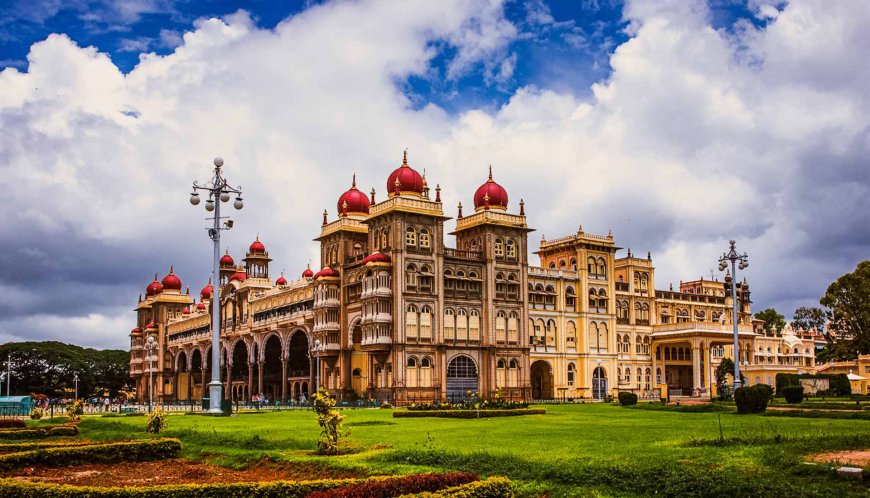 Mysore Palace Entry Fee: A Comprehensive Guide to Ticket Prices and Online Booking