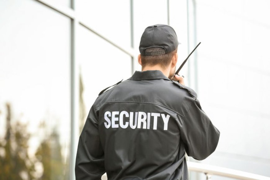 The Role of Security Guards Handling Emergencies During Events