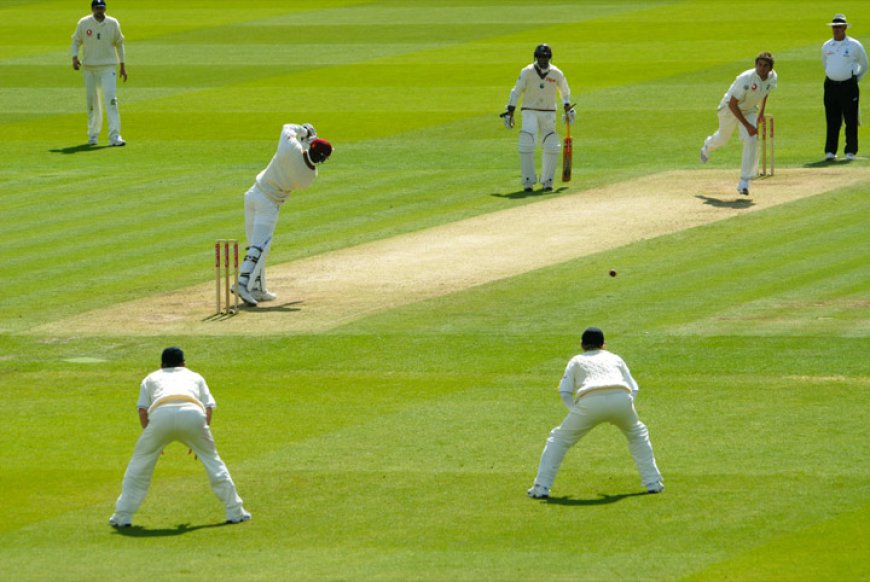 How to Spin a Ball: Essential Techniques for Aspiring Bowlers