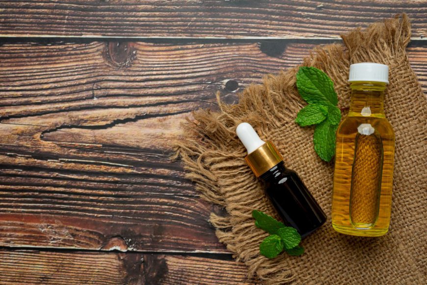 What is Sandalwood Absolute and How Is It Used?