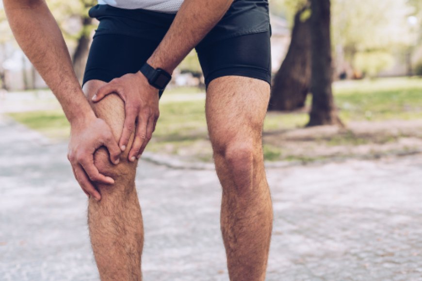 How Stretching Helps with Knee Pain