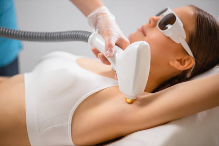 Exploring the Benefits of Electrolysis Laser Hair Removal in Dubai