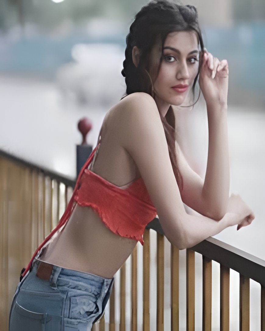 Beautiful Escorts Of Kolkata Now Available