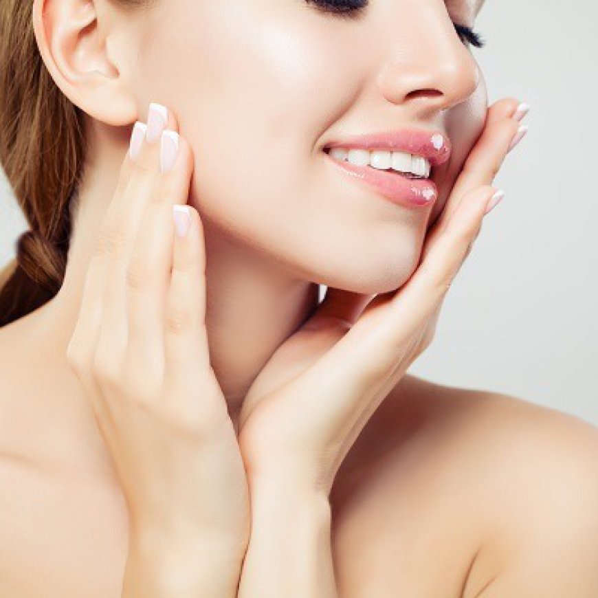 Understanding the Symptoms of Acne Treatment in Dubai: What to Expect