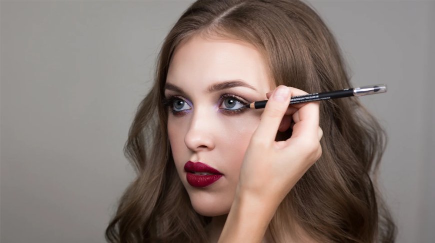 Top Local Brands for Eyeliner Makeup in Pakistan