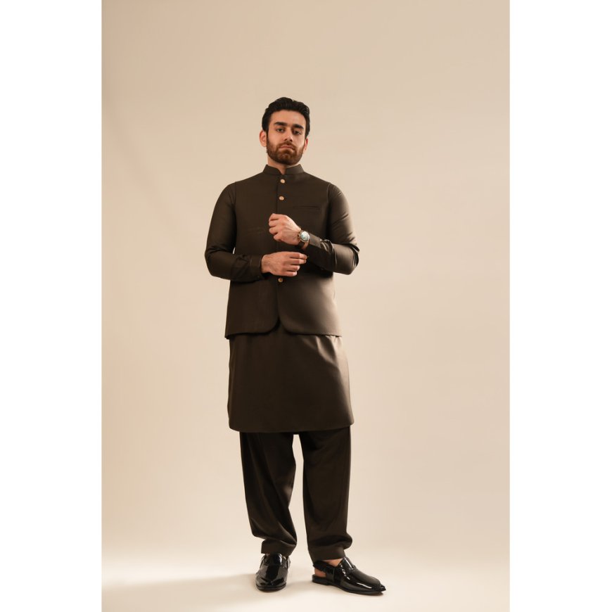 Benefits of Black Shalwar Kameez with Waistcoat