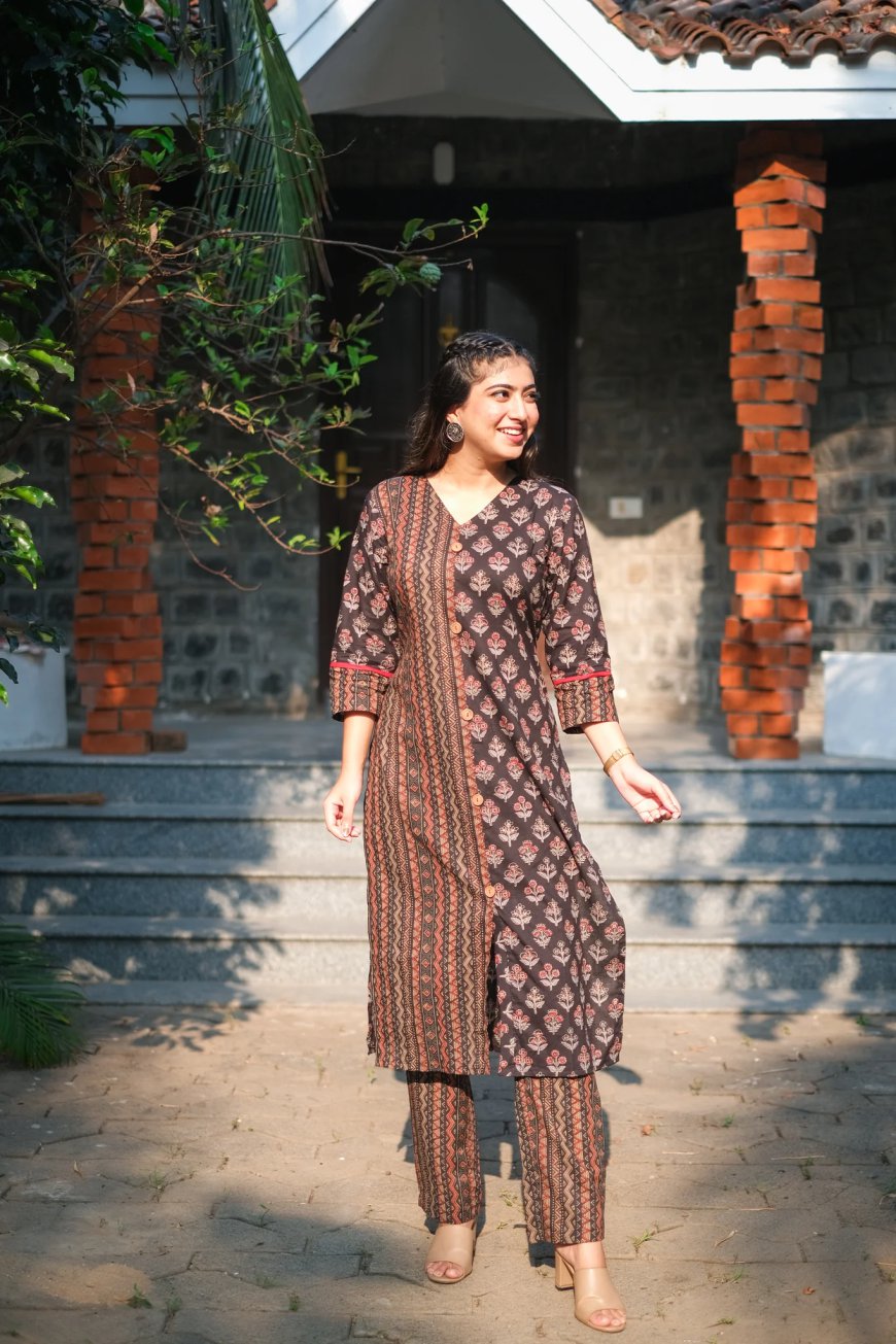 Elegant Black Cotton Kurtis: Timeless Fashion for Every Occasion