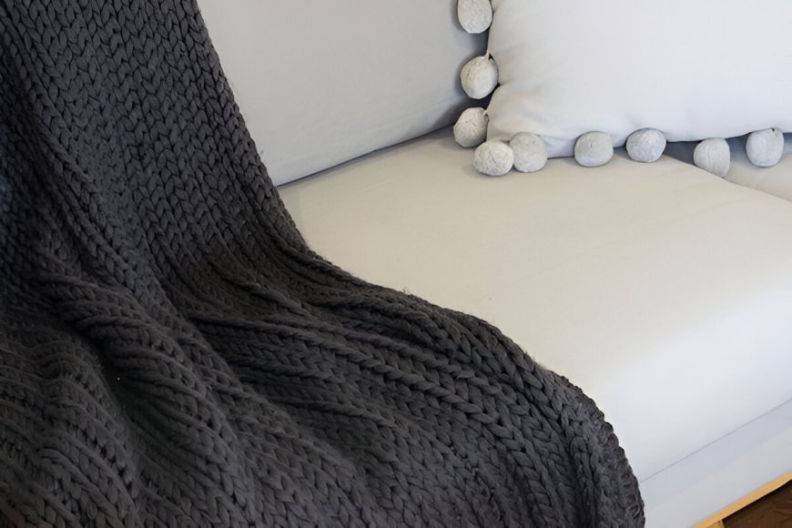 Organic Cotton Cable Knit Throw