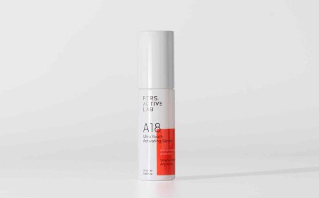 How to Choose the Right Anti-Aging Serum: Benefits, Ingredients, and Favorites