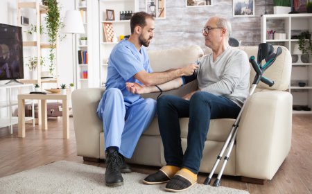 How Home Care for Elderly Improves Quality of Life