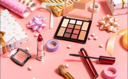 Cosmetic Gift Sets Value Report: Which Sets Give the Best Price per Ounce