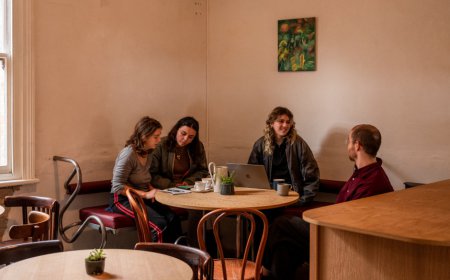 How Thoughtful Cafe Layouts Support Conversations and Quiet Time