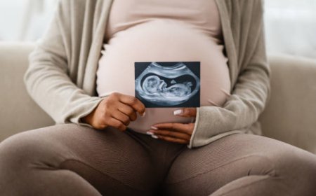Navigating Pregnancy Milestones with Diagnostic Ultrasound