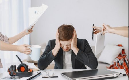 Anger and Burnout at Work: What the Data Says and When Therapy Helps