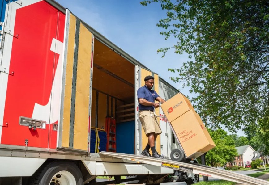 FlashMoving: Professional Moving Services for a Stress-Free Relocation