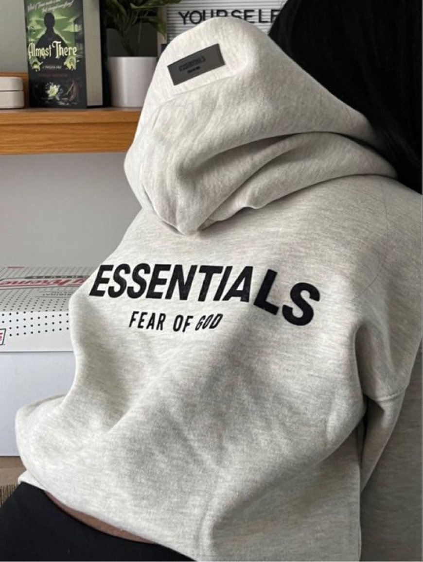 Essentials Clothing: Modern Streetwear Simplicity