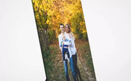 Transform Your Memories with Acrylic Frame Photo Displays for Modern Homes