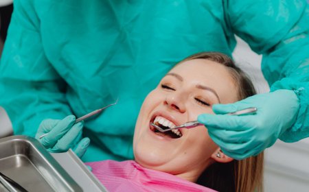 Top Benefits of Cosmetic Teeth Whitening for a Brighter Smile