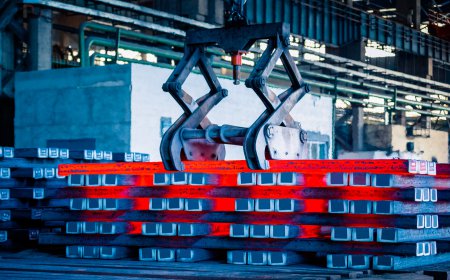 アルミニウム製錬市場の規模、動向、および2026年～2033年の成長予測