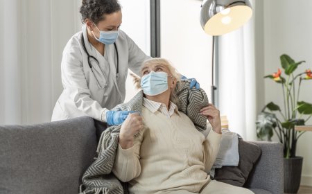 The Role of Community Nursing Care Brisbane in Managing Chronic Health Conditions