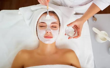 Is a Deep Cleansing Facial Effective for Acne-Prone Skin?