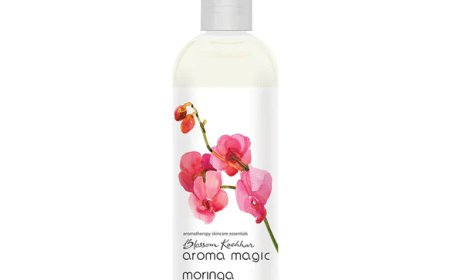 Toner for Oily Skin: Control Excess Oil Naturally