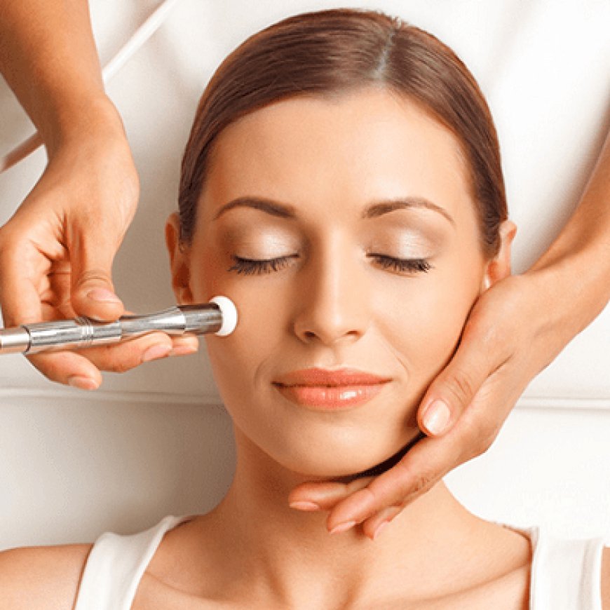 How Does a Diamond Peel Work on the Skin?