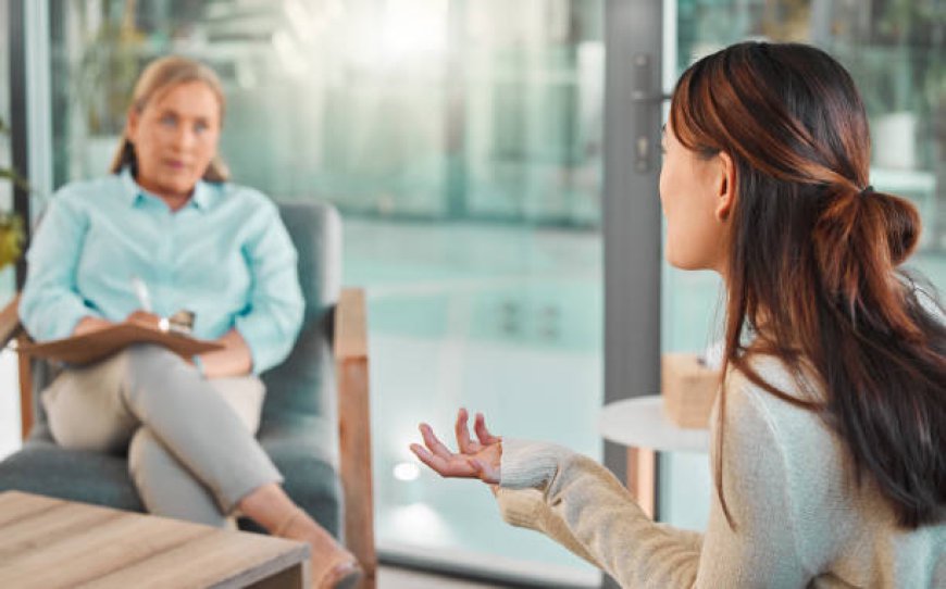 Therapy For Intrusive Thoughts: How Professional Treatment Helps Regain Mental Control
