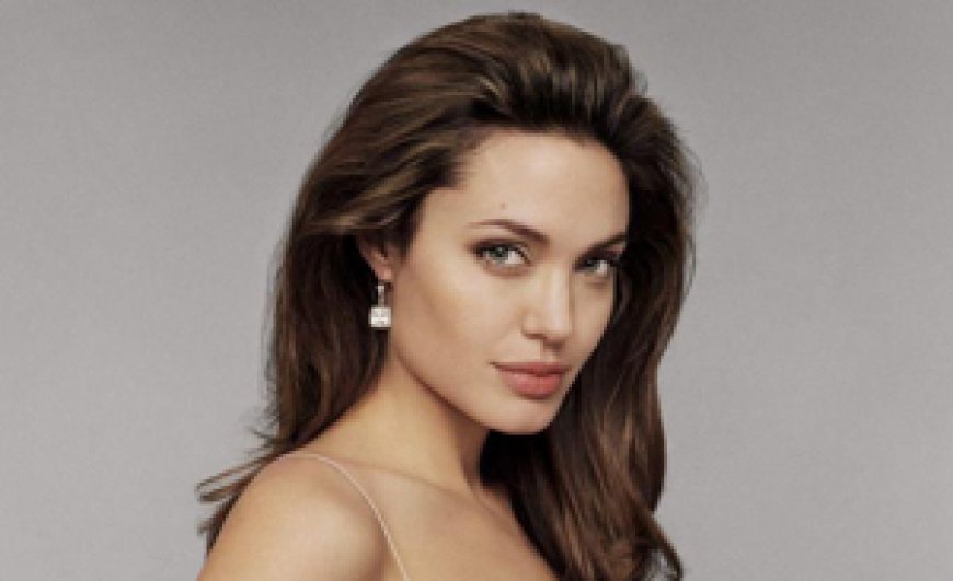 Angelina Jolie's Body measures Weight, BMI, and Fitness Secrets.