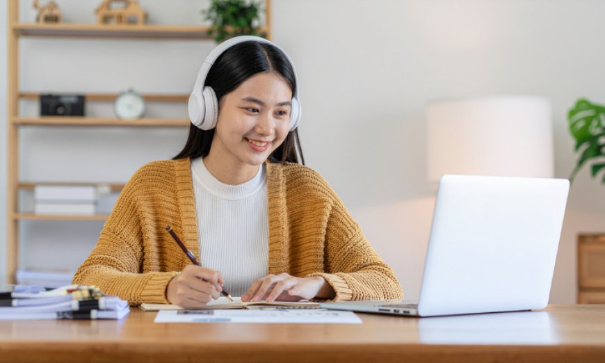Online English Grammar Classes Noida: Build Strong Language Skills from Home