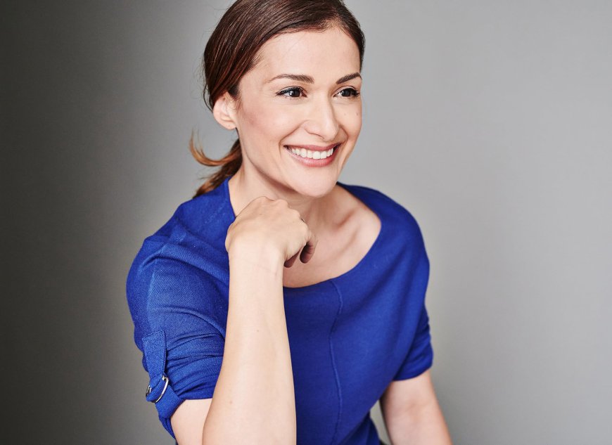 The Global Craft of Daphne Alexander: How a Multilingual Actor Builds a Borderless Career
