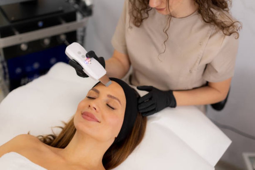 Deep Cleansing Facial in Dubai for Mature Skin: The Anti-Aging Reset