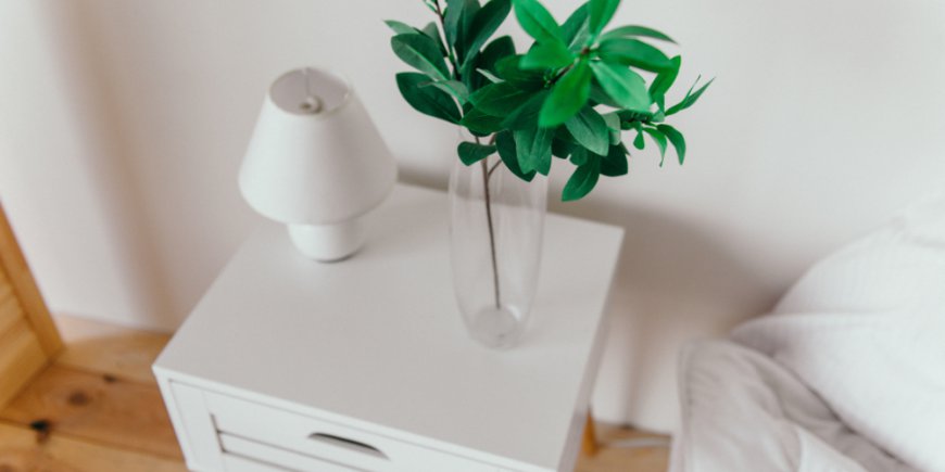 Choosing the Perfect Black Bedside Tables for Your Space